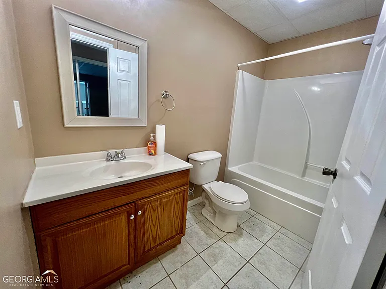 1010 Jacob Dr — Photo 27