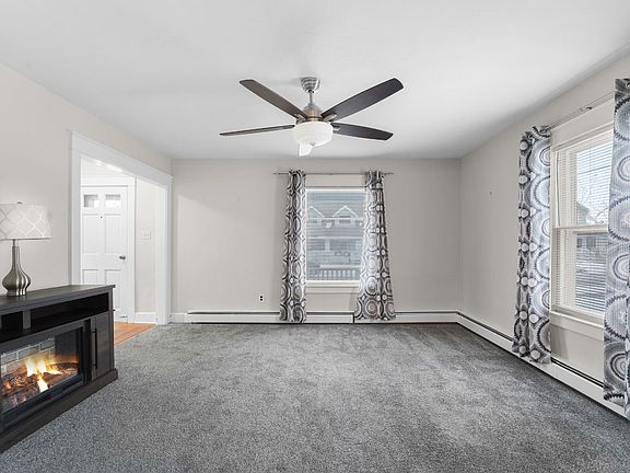 5th image of 505 N Page Ave