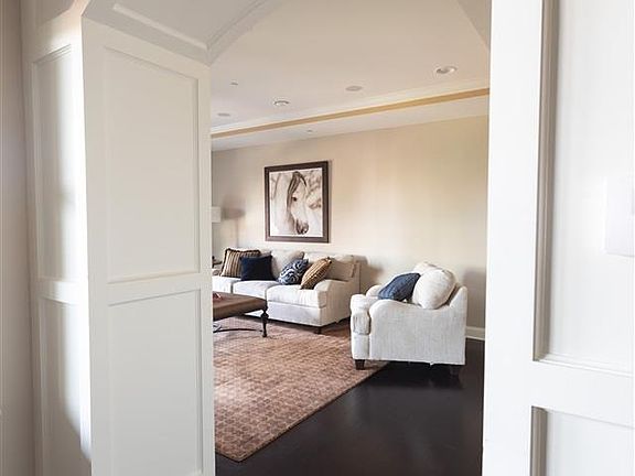 5th image of 268 Broadway APT 303