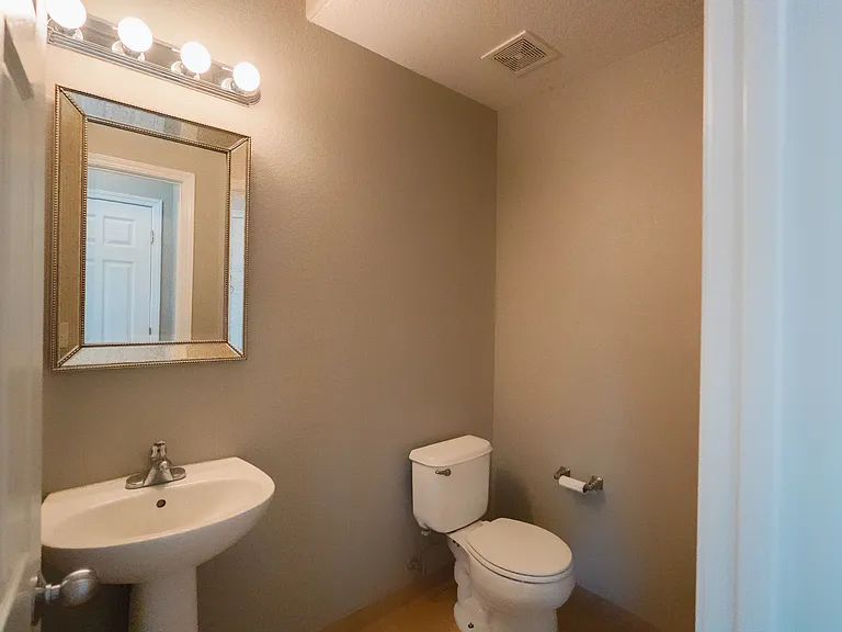 2521 Jubilee Dr — Photo 11