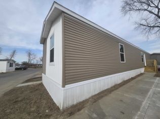 3510 N 9th St #88, Carter Lake, IA 51510