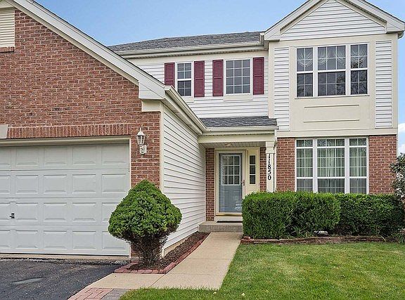 2nd image of 11850 Niagra Ln