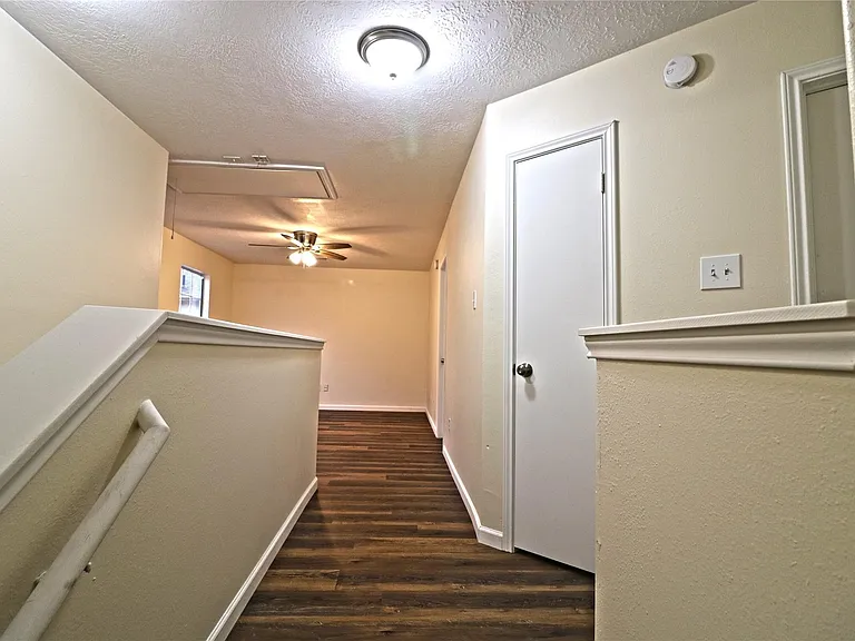 4727 Ivy Meadow Ln — Photo 17