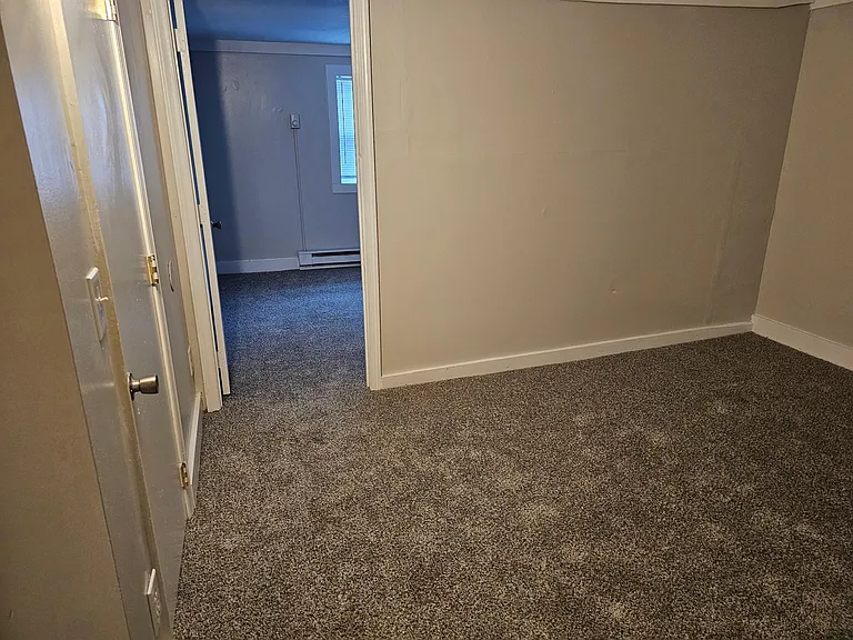 205 Maple St — Photo 6