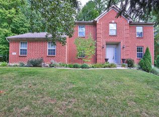 917 Baccarat Dr, Cincinnati, OH 45245