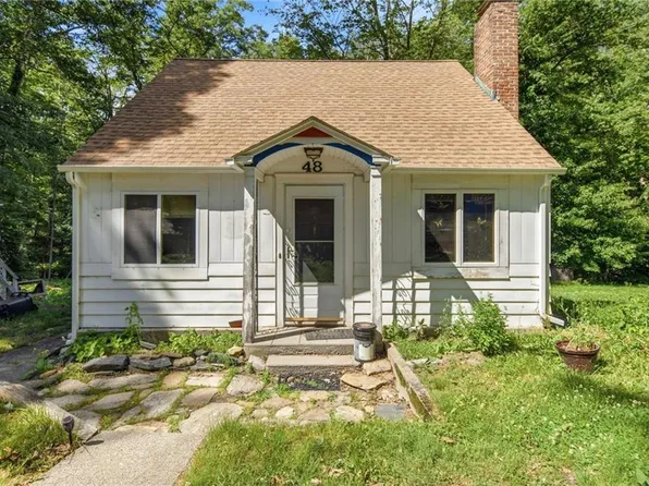 48 Waterman Lake Dr, Glocester, RI 02814