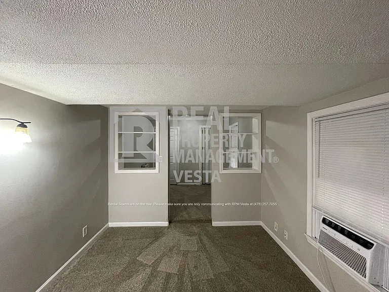 1214 James St — Photo 10