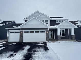 1918 Timber Ln, Carver, MN 55315