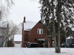 2718 Goddard Rd, Toledo, OH 43606