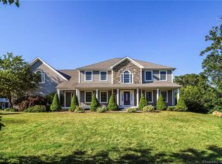 9 Darrows Rdg, East Lyme, CT 06333