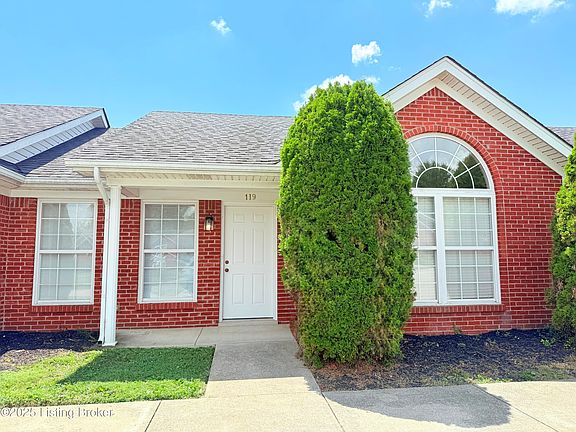 2nd image of 119 Woodlake Ct