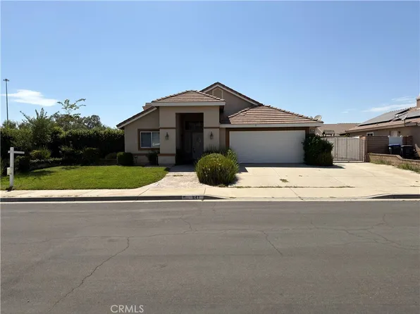 841 Hurstland Ave, Beaumont, CA 92223