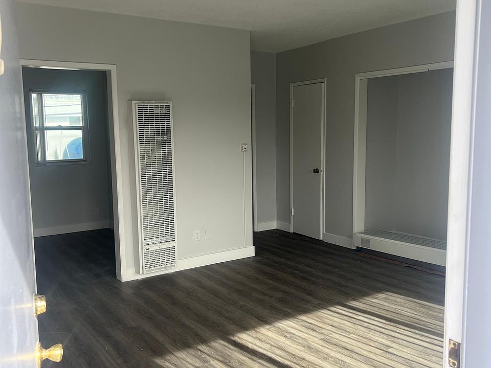 1st image of 3510 Emerald St #22
