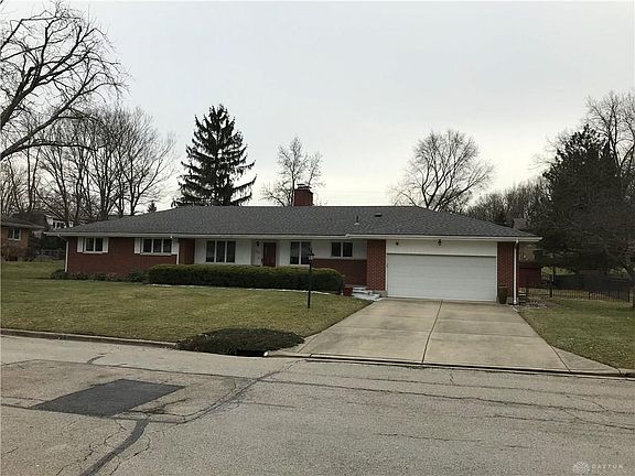 2nd image of 832 Schrubb Dr