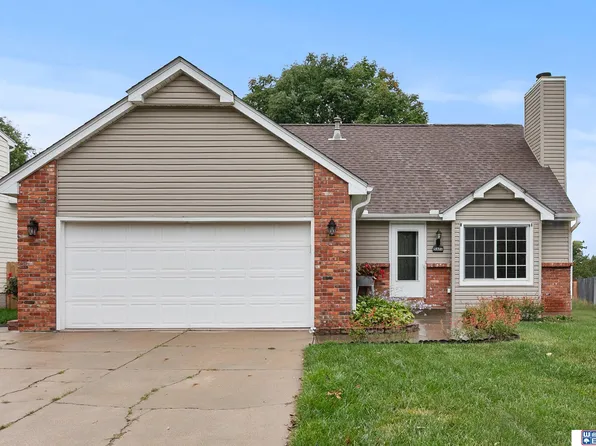 5321 S Bristolwood Pl, Lincoln, NE 68516