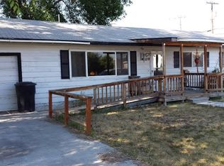 130 6th Ave W, Gooding, ID 83330