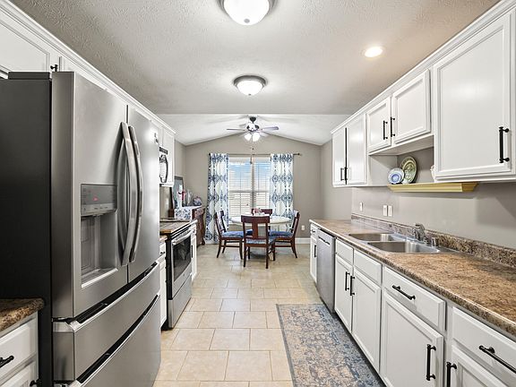 4th image of 7005 Golgotha Dr