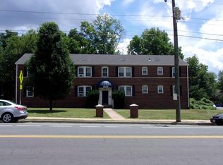 5620 Washington Blvd #7, Arlington, VA 22205
