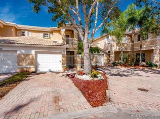2228 NW 171st Ter, Pembroke Pines, FL 33028
