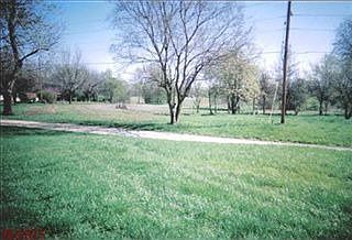 3rd image of 225 Highway Jj