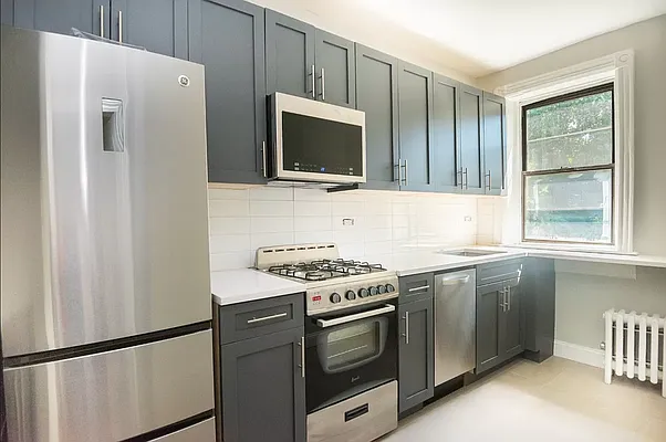 Rented by Living New York | media 10