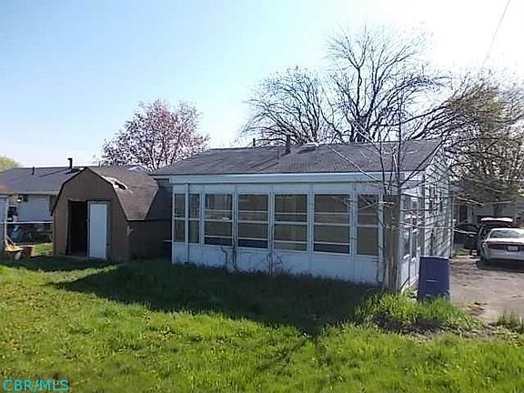 2nd image of 755 Maurine Dr