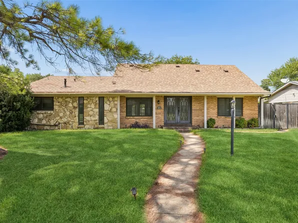 1303 Berkeley Dr, Richardson, TX 75081