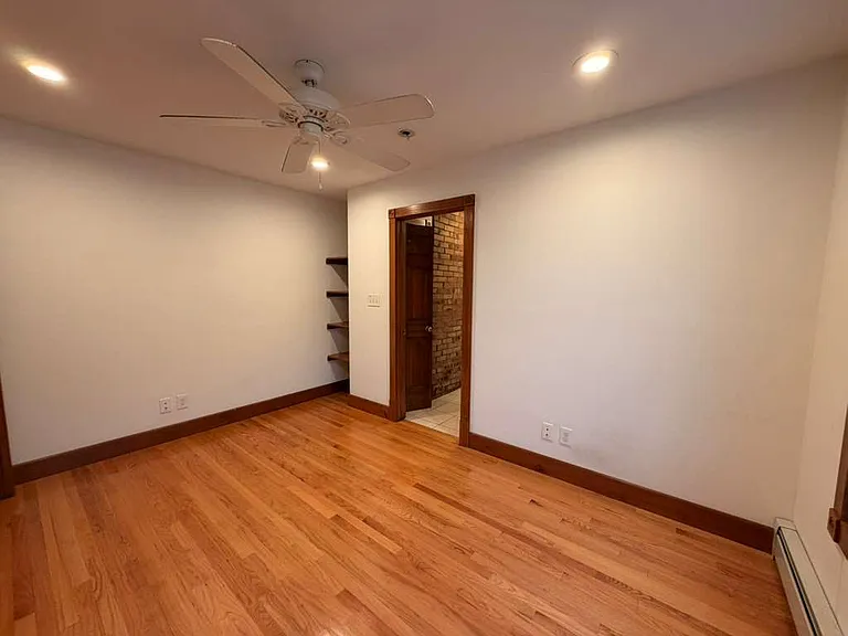 118 Bishop St #C — Photo 2