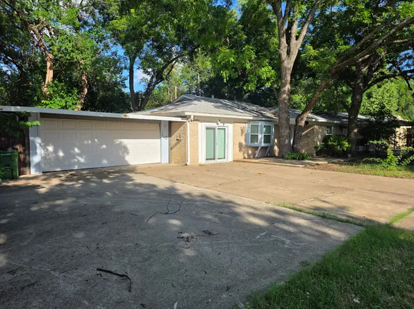 401 S Judd St, White Settlement, TX 76108