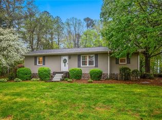 165 Snowberry Ln, Dobson, NC 27017