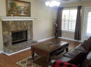 3323 Cliff Ridge Ct, Loganville, GA 30052