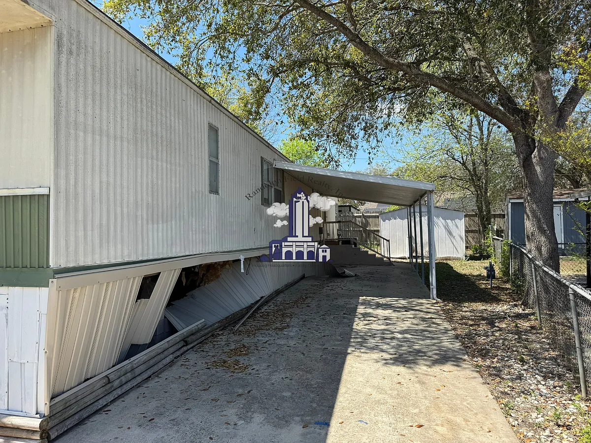 Building Photo - 8509 Northmont Dr