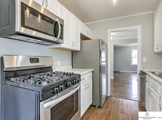 6728 N 33rd St, Omaha, NE 68112