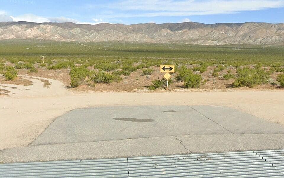 1st image of W/o Highway California Cir #14 & N/o