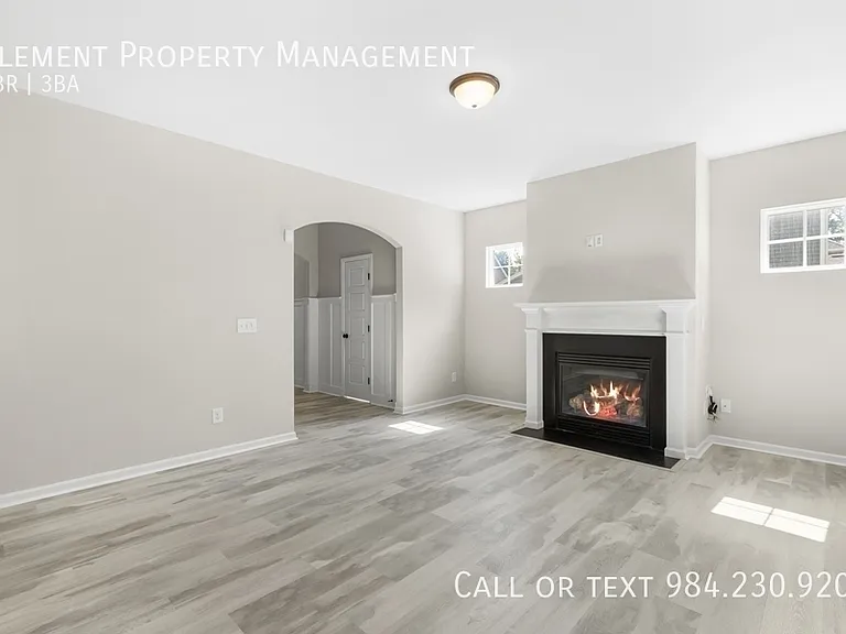 240 Quailwood Dr — Photo 9