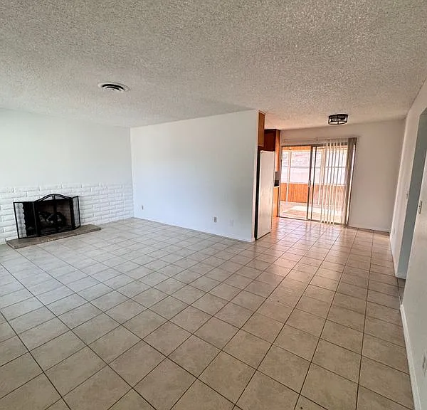 41272 Mayberry Ave — Photo 6
