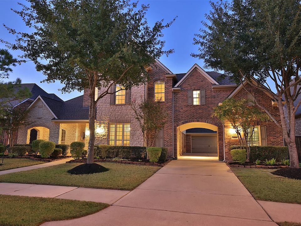 1st image of 27818 Cenizo Park Ct