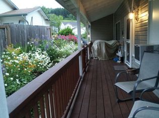 147 Greystone Rd, Kalama, WA 98625