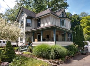 18 E Main St, High Bridge, NJ 08829