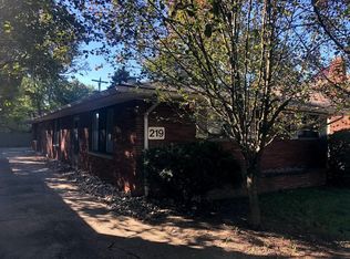 219 W Twelve Mile Rd, Royal Oak, MI 48073