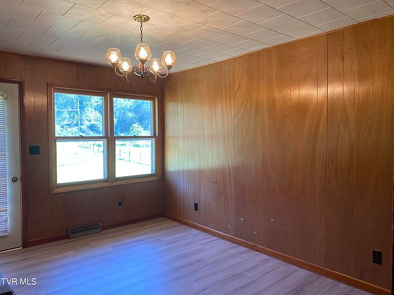 5th image of 1095 Stonebruise Rd #1