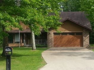 128 Donovan Dr, Grand Rapids, MN 55744