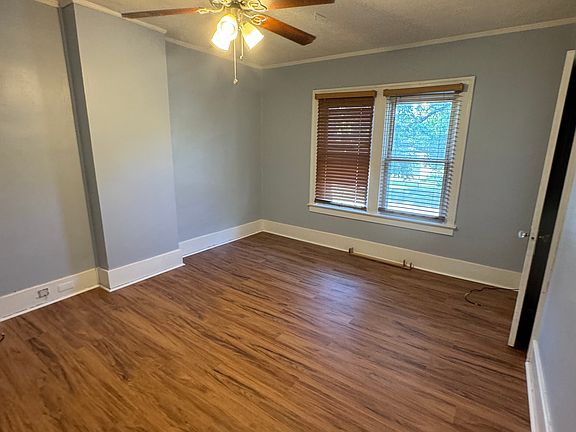4th image of 2814 Electric Ave