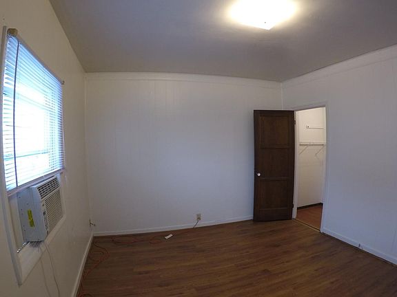 3rd image of 418 Harrison St APT 2