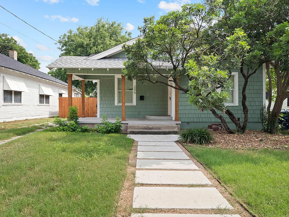 206 W High Ave
