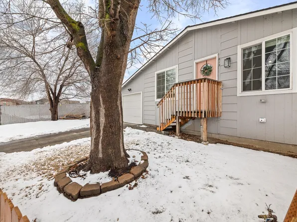 812 S Cedar Pl, Kennewick, WA 99336
