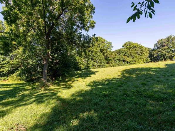 2394 S Indian Creek Ct, Springville, IN 47462