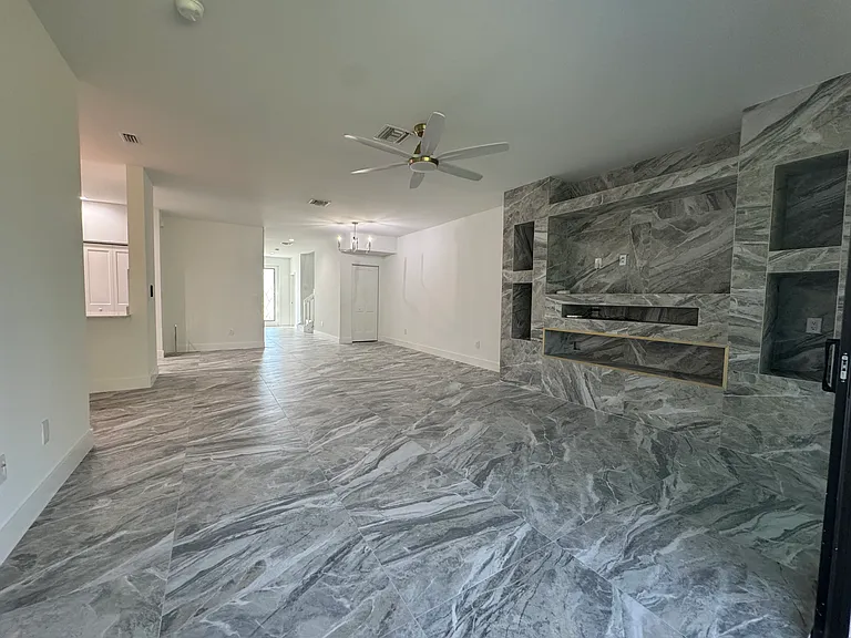 living area/ dining