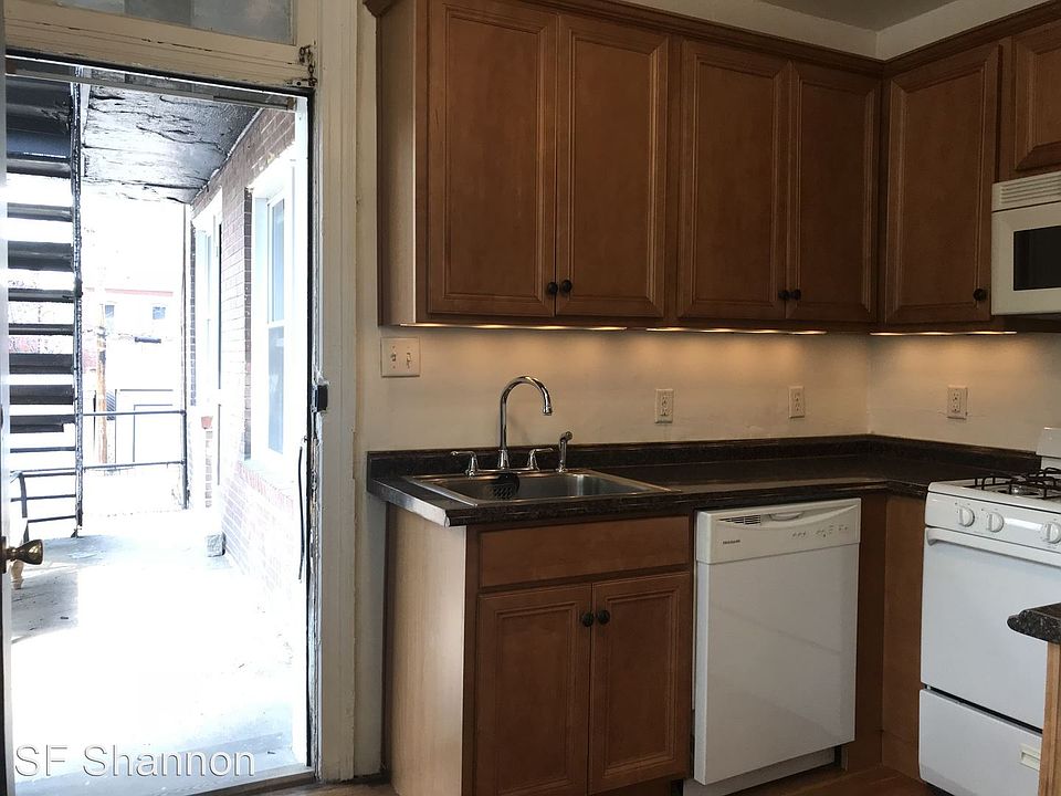 1st image of 4141 Magnolia Ave APT 2