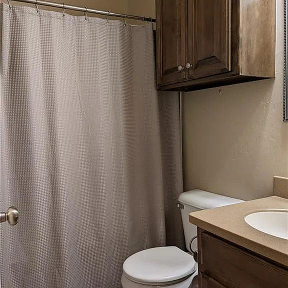 2508 Black Oaks Cir — Photo 17
